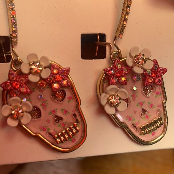 Betsey Johnson Sugar Skull Jeweled Pierced Earrings - Picture 1 of 7